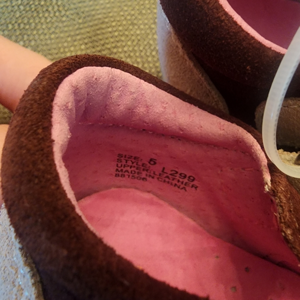 Sz 21 / U.S. 5-5.5 L'Amour Tan and Brown Kids Mary Jane Genuine Leather Shoes - Picture 3 of 6